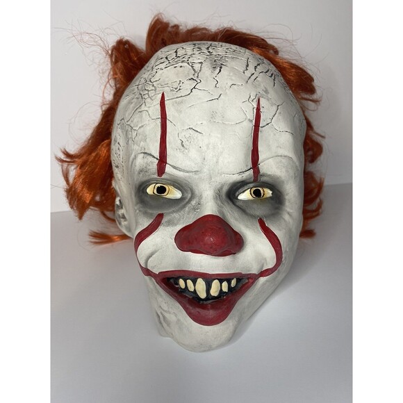 Pennywise Clown Mask IT Chapter 2 Latex Horror Cosplay Halloween Costume Prop - Picture 2 of 6